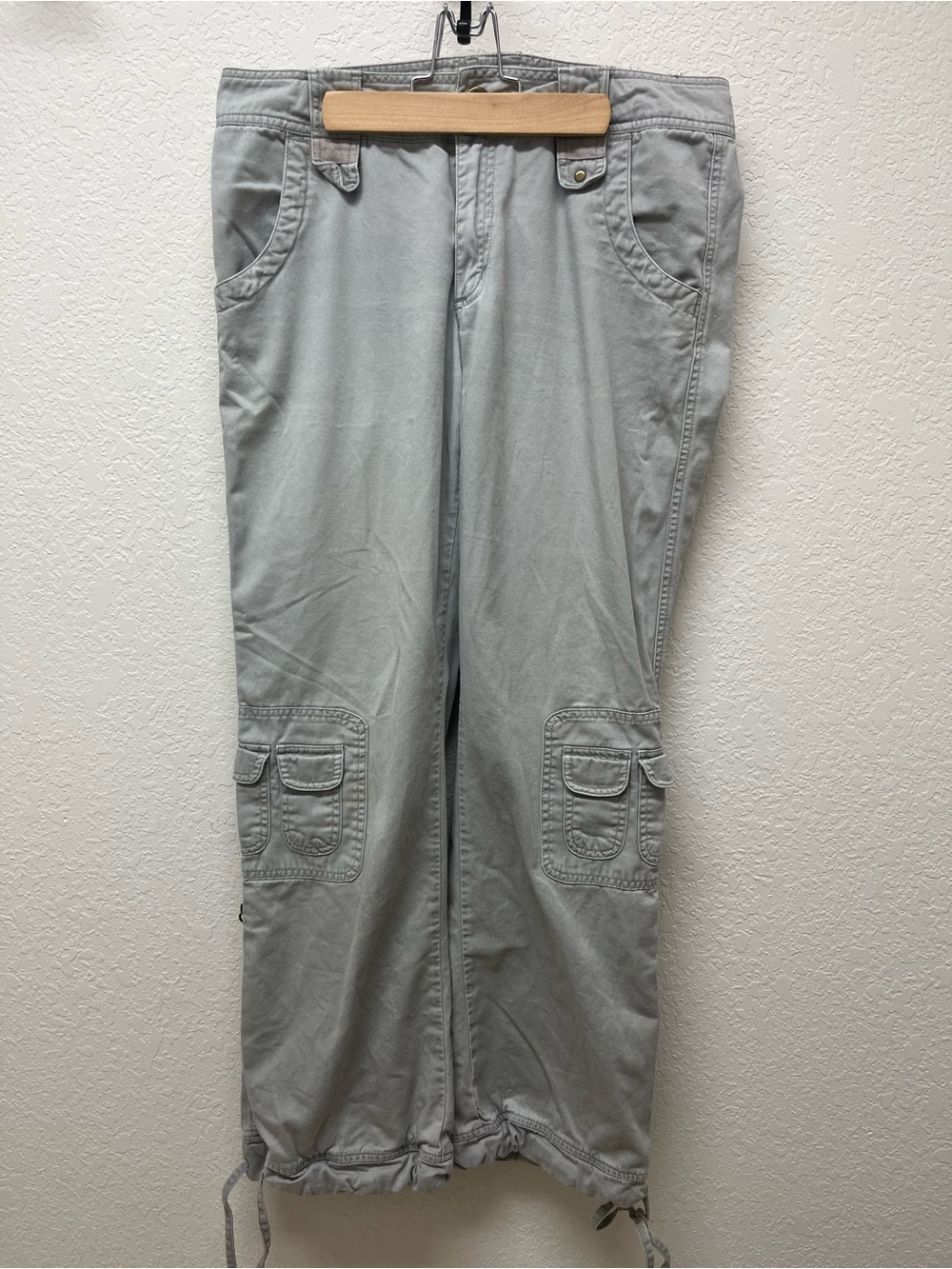 MyWear Gray Cargo Pants